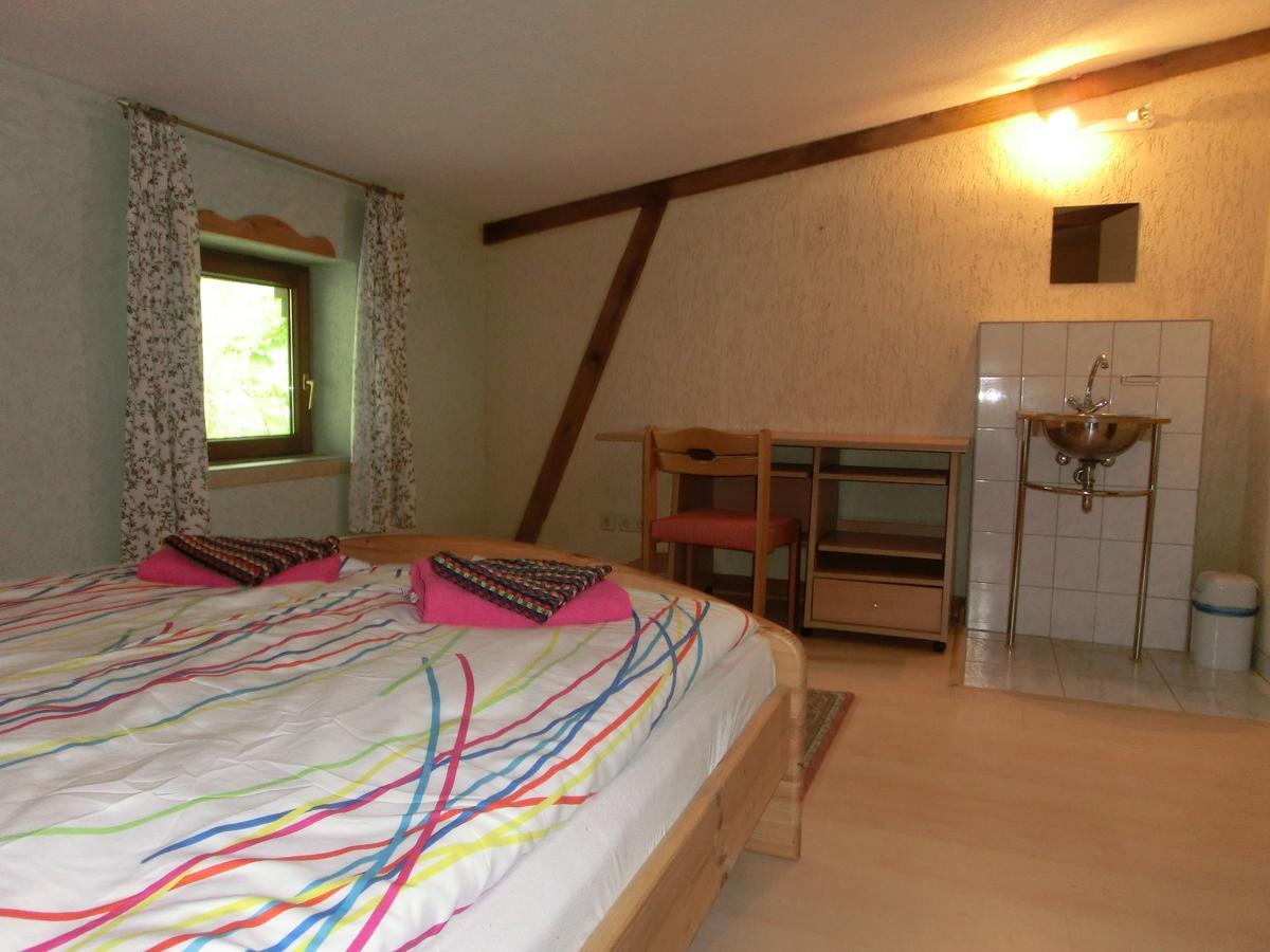 Domane Neu Gaarz Hostel Pokoj fotografie